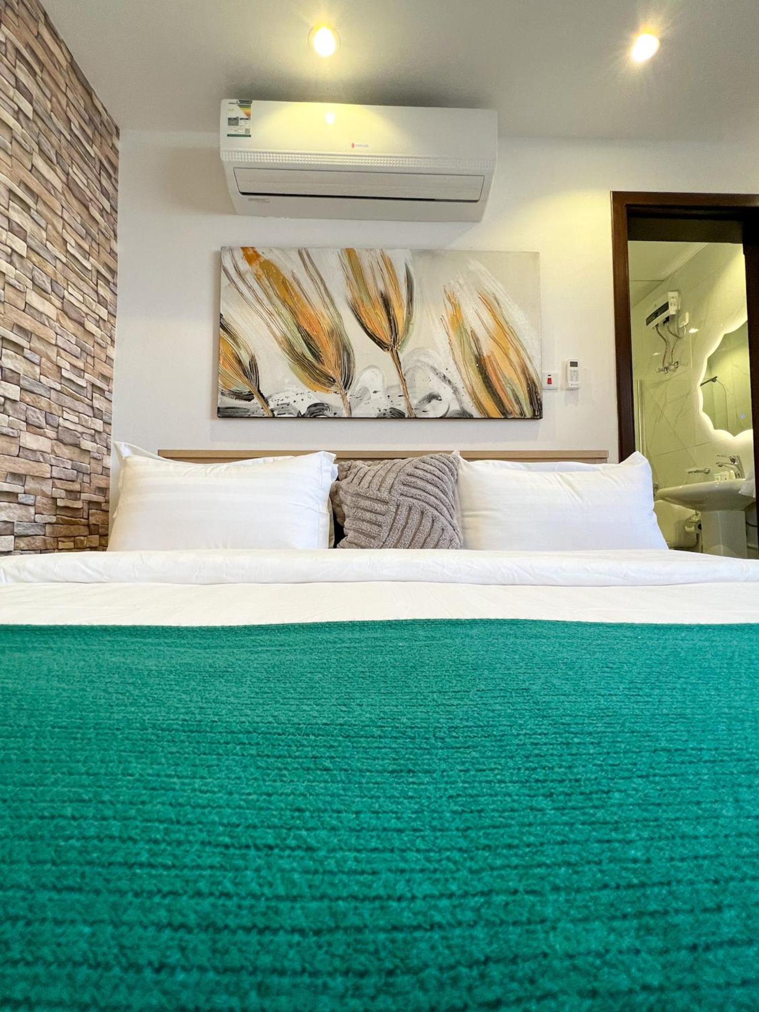 Red Sea Partial Sea View استديو بحر الأحمر اطلالة جزئية Apartment *