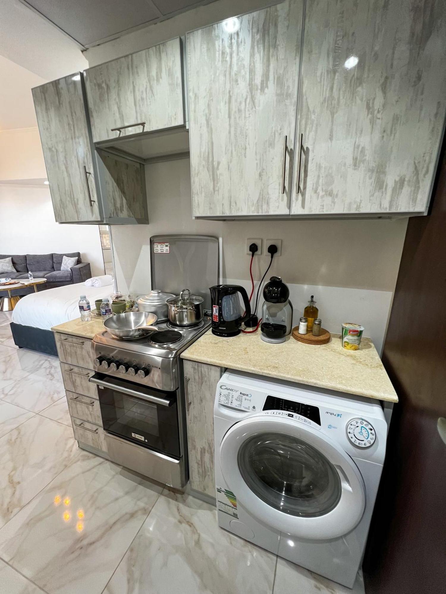 Apartment Red Sea Partial Sea View استديو بحر الأحمر اطلالة جزئية Jeddah